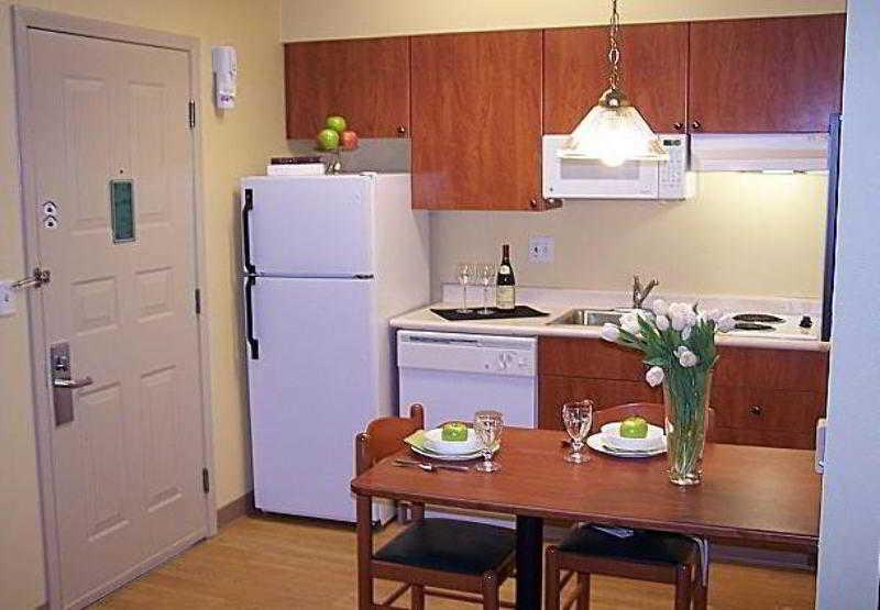 Towneplace Suites By Marriott Portland Hillsboro Δωμάτιο φωτογραφία