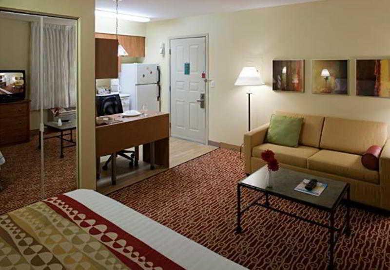 Towneplace Suites By Marriott Portland Hillsboro Δωμάτιο φωτογραφία